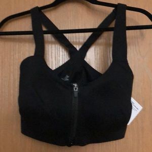 Victoria Secret Incredible knockout ultra max bra